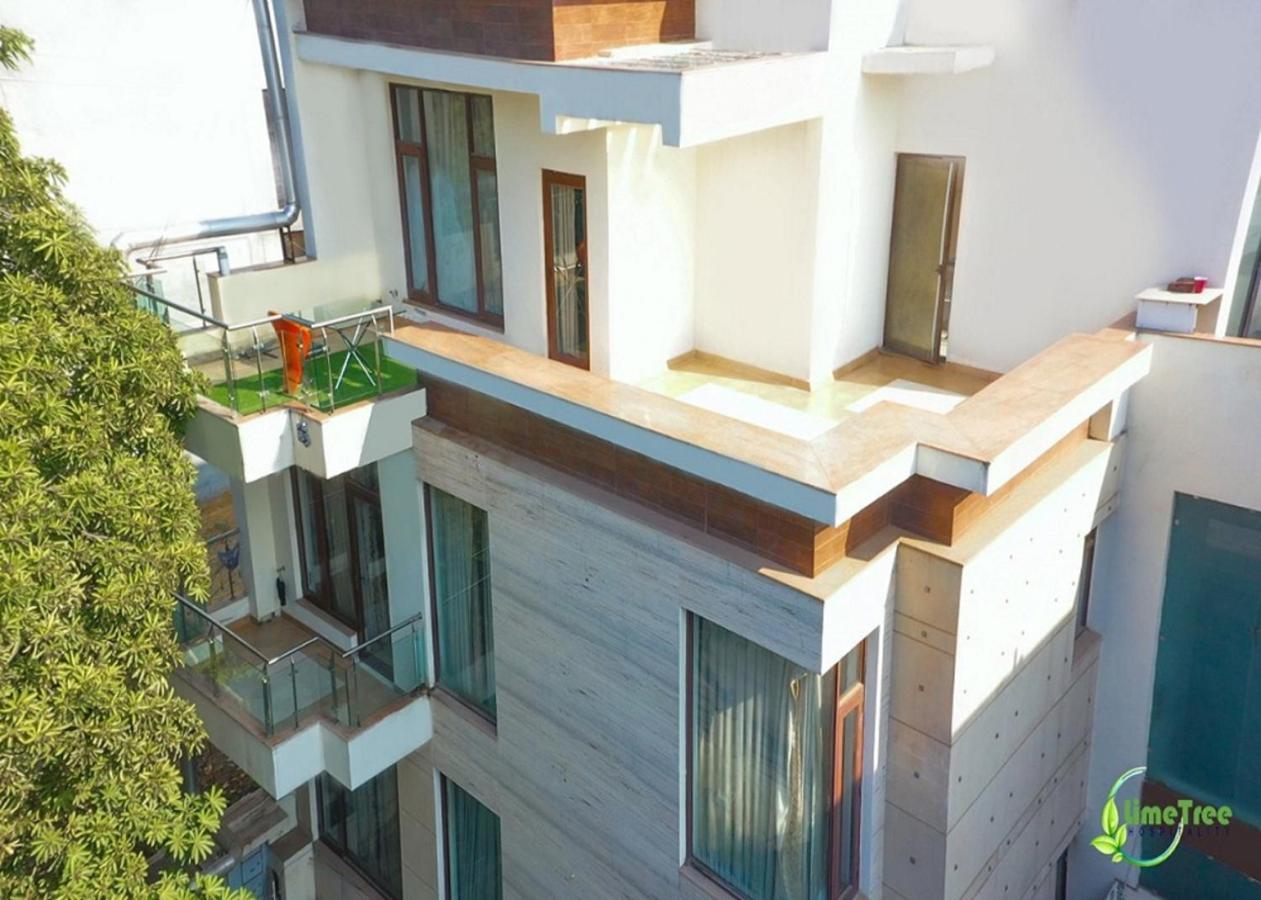 Lime Tree Hotel Sushant Lok Gurgaon Sector 29 Next To Iffco Chowk Metro 外观 照片